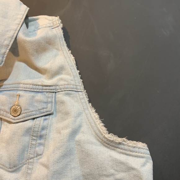Ladies Old Navy Jean Vest - Picture 8 of 8